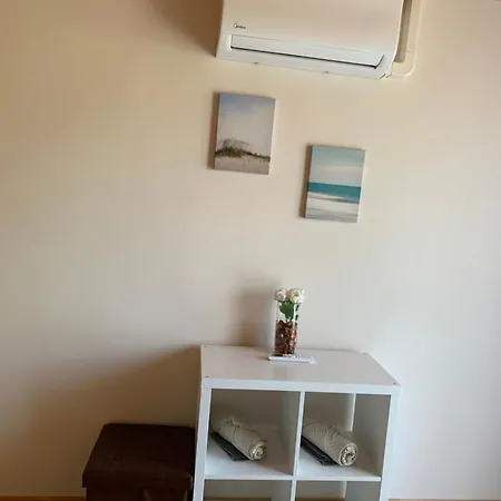 Apartment Tom